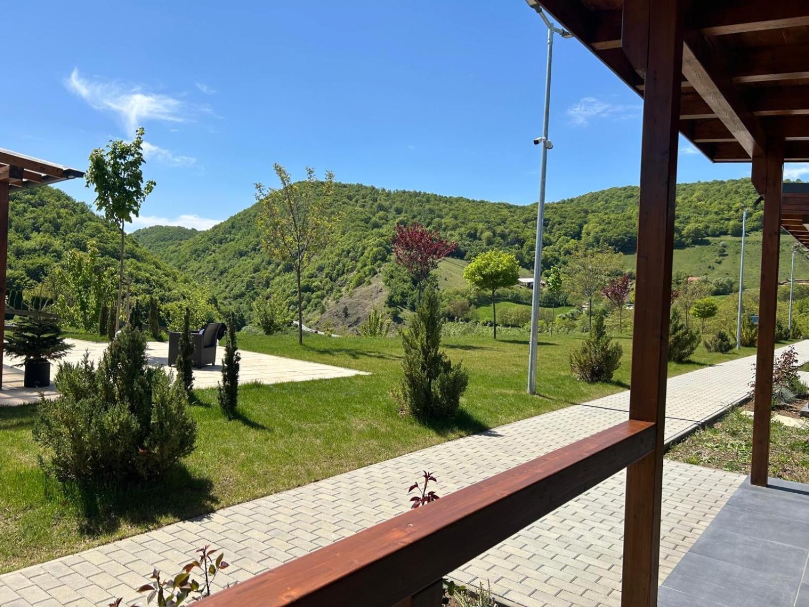 Home Resort Rs Moldovenesti Экстерьер фото